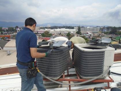 Aprende una nueva carrera como Tecnico de Aire Acondicionado